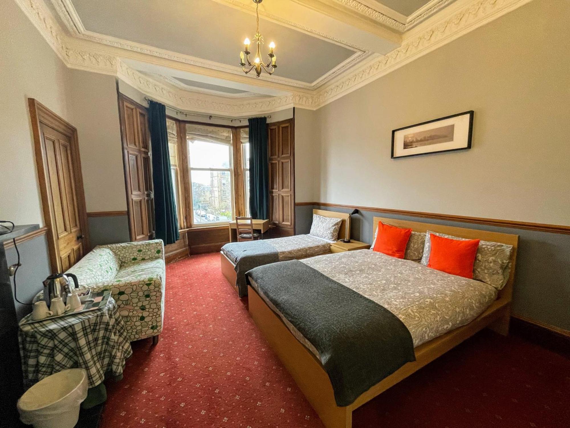 แอร์เดนแอร์ เกสท์เฮาส์ Bed & Breakfast เอดินบะระ ภายนอก รูปภาพ