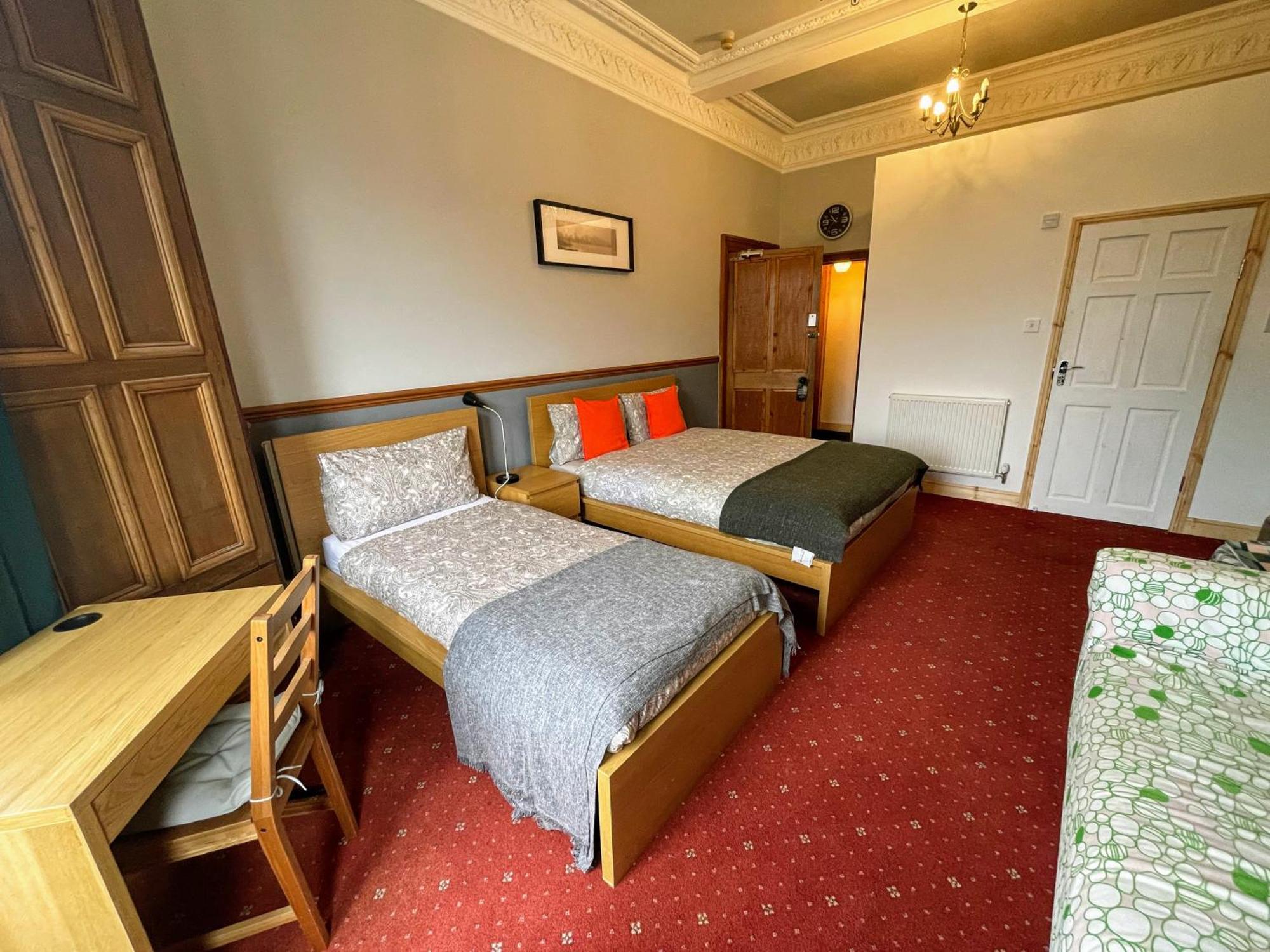 แอร์เดนแอร์ เกสท์เฮาส์ Bed & Breakfast เอดินบะระ ภายนอก รูปภาพ